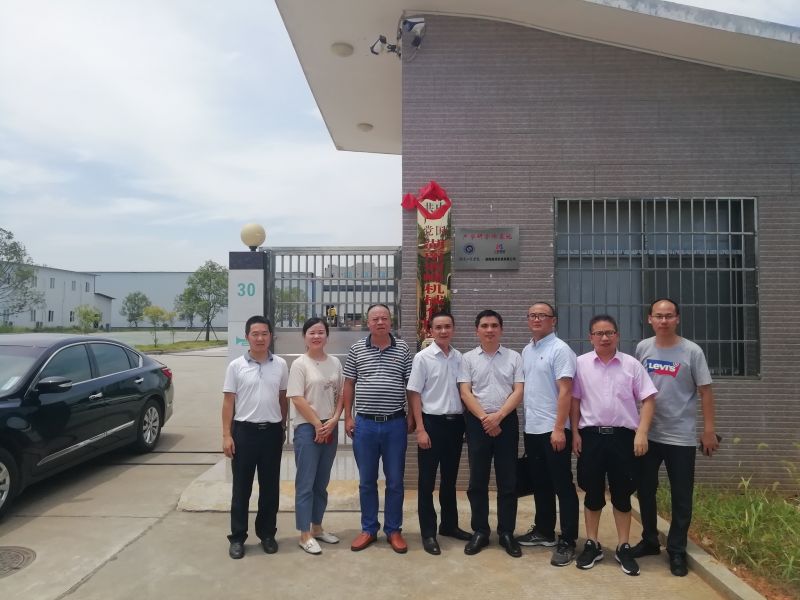三民重科与湖南工程学院签订产学研合作协议